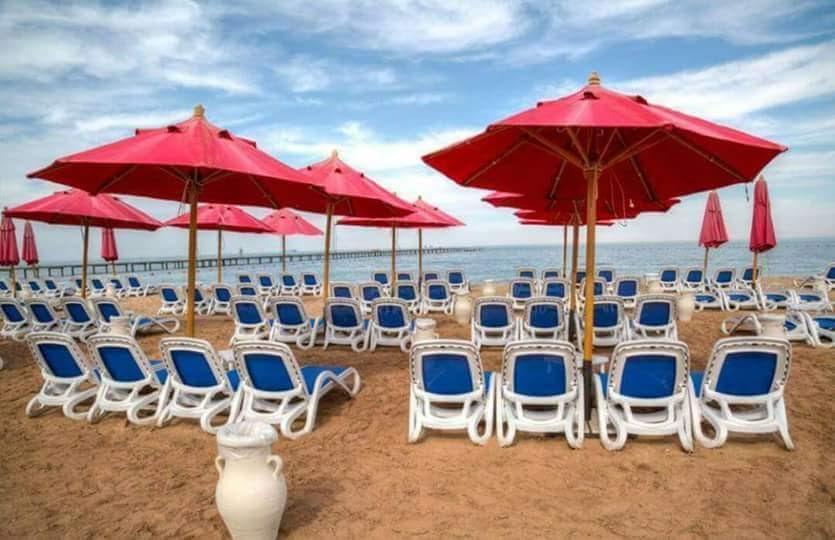 Chalet Porto South Beach - Beach Front Sea View Ain Sukhna Exterior foto